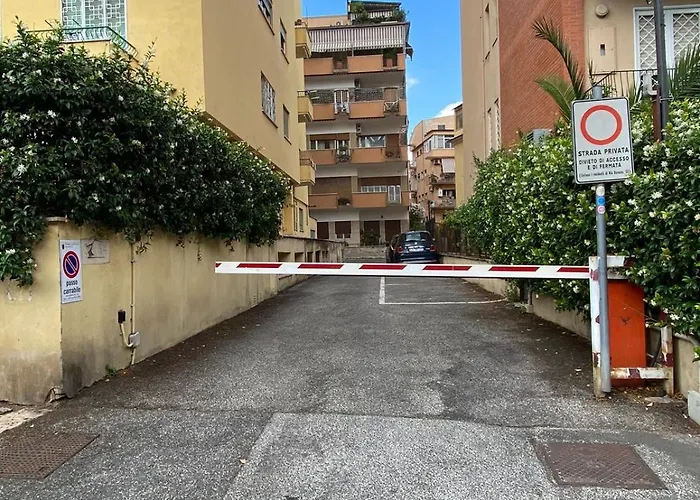 Casa Tua A Centro Con Box Auto Tra Stadio Olimpico E Vaticano Roma